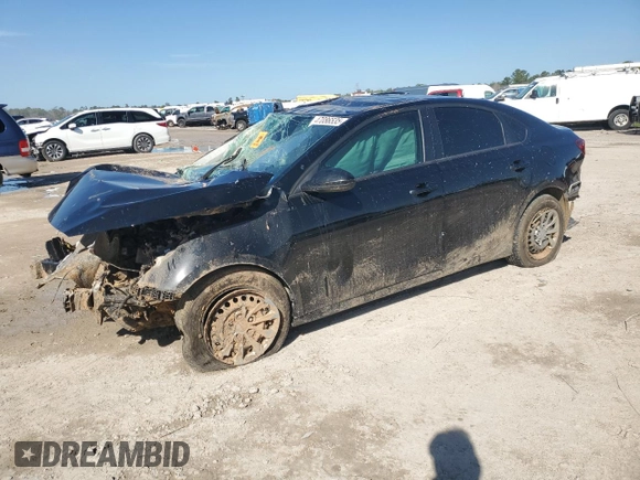 2024 Kia Forte LX with VIN 3KPF24ADXRE766903, listed as a Copart auction lot 47086535 with 22,549 mi miles and Salvage Title. Bid and sale history available at carsss.com. Image 1.