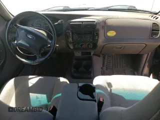 2001 Ford Ranger XL Fleet z VIN 1FTZR15E71PB76365, wystawiony jako Copart lot #54691645 z przebiegiem 194 974 mil mil oraz Szkoda całkowita • Salvage title. Historia ofert i sprzedaży dostępna na DreamBid. Obrazek 8.