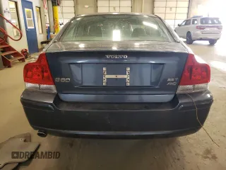 2006 Volvo S60 2.5T with VIN YV1RH592862554749, listed as a Copart auction lot 53538585 with 86,040 mi miles and Clean Title. Bid and sale history available at carsss.com. Image 6.