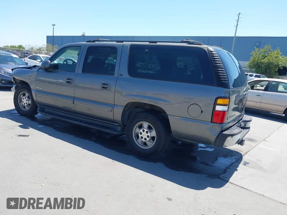 2000 Chevrolet Suburban LS with VIN 3GNFK16T3YG150971, listed as a IAAI auction lot 42333901 with 221,712 mi miles and . Bid and sale history available at DreamBid. Image 3.