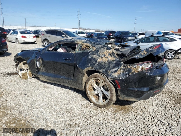 2021 Chevrolet Camaro LT1 with VIN 1G1FE1R74M0132551, listed as a Copart auction lot 49613585 with 0 mi miles and Salvage Title. Bid and sale history available at carsss.com. Image 2.