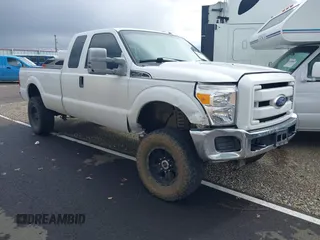 2013 Ford F-250 XL with VIN 1FT7X2B61DEB75504, listed as a IAAI auction lot 41821358 with 202,745 mi miles and . Bid and sale history available at DreamBid. Image 1.