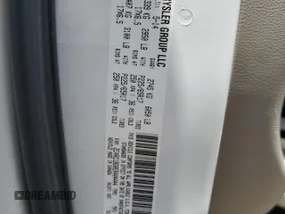 2014 Chrysler Town & Country Touring z VIN 2C4RC1BG0ER404444, wystawiony jako Copart lot #60194645 z przebiegiem 136 826 mil mil oraz Szkoda całkowita • Salvage title. Historia ofert i sprzedaży dostępna na DreamBid. Obrazek 13.