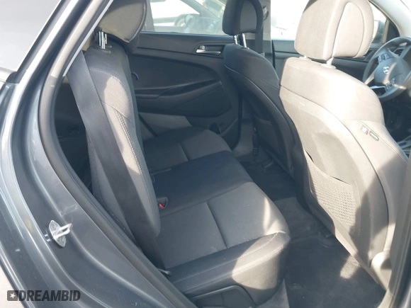 2017 Hyundai Tucson SE Plus with VIN KM8J33A47HU396149, listed as a IAAI auction lot 41391186 with 58,192 mi miles. Bid and sale history available at carsss.com. Image 8.