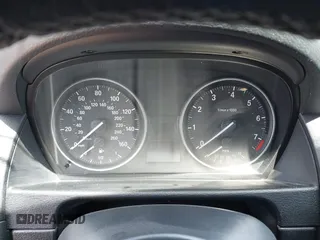 2015 BMW X1 xDrive28i with VIN WBAVL1C50FVY31341, listed as a IAAI auction lot 42048460 with 1 mi miles. Bid and sale history available at carsss.com. Image 7.
