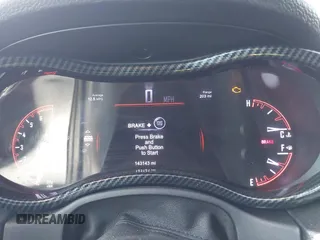 2014 Dodge Durango R/T z VIN 1C4SDJCT5EC591649, wystawiony jako IAAI lot #42346947 z przebiegiem 143 143 mil mil oraz . Historia ofert i sprzedaży dostępna na DreamBid. Obrazek 7.