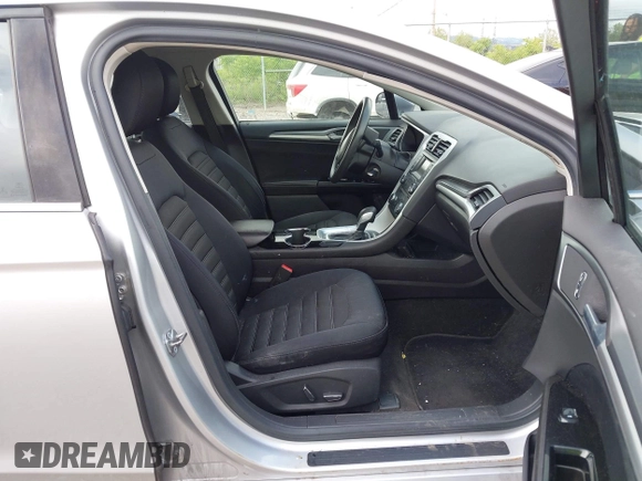 2015 Ford Fusion SE z VIN 1FA6P0H73F5113630, wystawiony jako IAAI lot #42279254 z przebiegiem 77 216 mil mil oraz . Historia ofert i sprzedaży dostępna na DreamBid. Obrazek 5.
