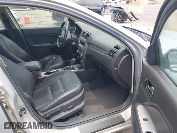 2010 Ford Fusion Hybrid с VIN 3FADP0L38AR296069, выставлен на аукционе IAAI как лот 42760565 с пробегом 94 994 миль миль и . История ставок и продаж доступна на DreamBid. Изображение 5.