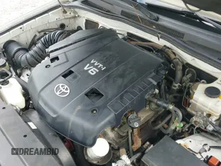 2004 Toyota 4Runner SR5 with VIN JTEBU14R440027618, listed as a IAAI auction lot 42647586 with 186,087 mi miles and . Bid and sale history available at DreamBid. Image 19.