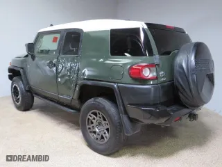 2014 Toyota FJ Cruiser with VIN JTEBU4BF7EK186066, listed as a Copart auction lot 44390845 with 88,297 mi miles and Salvage Title. Bid and sale history available at carsss.com. Image 4.
