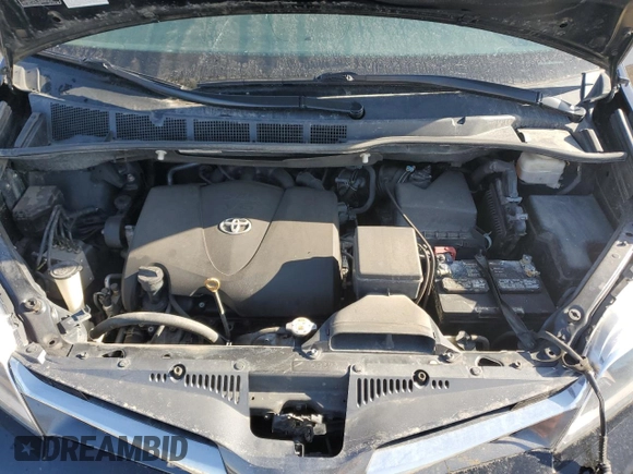 2018 Toyota Sienna XLE with VIN 5TDDZ3DC9JS198492, listed as a Copart auction lot 51182785 with 114,771 mi miles and Salvage Title. Bid and sale history available at carsss.com. Image 12.