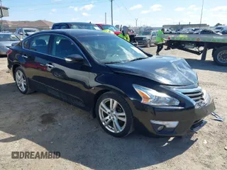 2013 Nissan Altima SV with VIN 1N4BL3AP7DN470960, listed as a IAAI auction lot 41968524 with 118,263 mi miles and . Bid and sale history available at DreamBid. Image 1.
