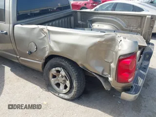 2008 Dodge 1500 SLT with VIN 1D7HA182X8J152357, listed as a IAAI auction lot 42271571 with 258,517 mi miles and . Bid and sale history available at DreamBid. Image 6.