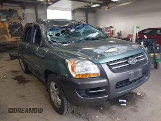 2006 Kia Sportage LX with VIN KNDJF723867179116, listed as a IAAI auction lot 41964701 with 112,380 mi miles and . Bid and sale history available at carsss.com. Image 1.