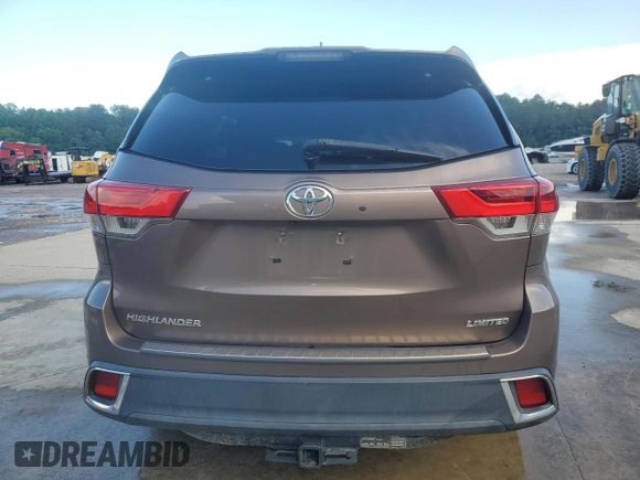 2017 Toyota Highlander Limited with VIN 5TDYZRFH3HS228058, listed as a Copart auction lot 62034005 with 140,250 mi miles and Salvage title. Bid and sale history available at DreamBid. Image 6.