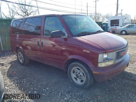 2005 GMC Safari with VIN 1GKDM19X15B500082, listed as a IAAI auction lot 41803802 with Not Provided miles. Bid and sale history available at carsss.com. Image 1.