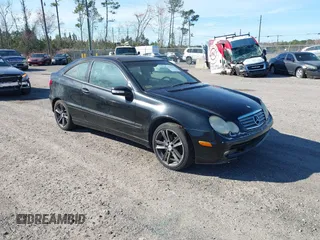 2002 Mercedes-Benz C 230/260/280/320 with VIN WDBRN47J12A255735, listed as a IAAI auction lot 41630459 with Not Provided miles and . Bid and sale history available at DreamBid. Image 1.