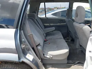 2005 Suzuki XL7 LX z VIN JS3TX92V854104789, wystawiony jako IAAI lot #42361230 z przebiegiem 137 468 mil mil oraz . Historia ofert i sprzedaży dostępna na DreamBid. Obrazek 8.