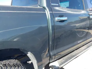 2007 Toyota Tundra LTD with VIN 5TBEV58177S457258, listed as a IAAI auction lot 41727849 with 307,434 mi miles. Bid and sale history available at carsss.com. Image 20.