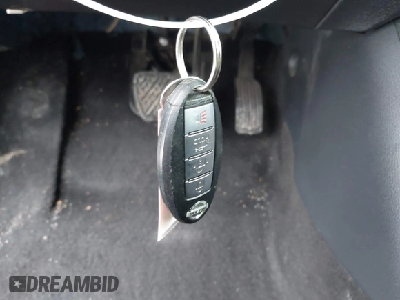 2018 Nissan Sentra SV z VIN 3N1AB7AP9JL621702, wystawiony jako IAAI lot #41345265 z przebiegiem 73 949 mil mil oraz . Historia ofert i sprzedaży dostępna na DreamBid. Obrazek 11.