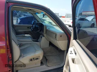 2001 Chevrolet Suburban LS with VIN 1GNFK16T01J221340, listed as a IAAI auction lot 42588266 with 296,259 mi miles and . Bid and sale history available at DreamBid. Image 5.