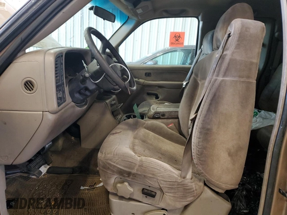 2001 Chevrolet Silverado 1500 LS with VIN 1GCEK19T51E127687, listed as a Copart auction lot 52700045 with Not Provided miles and Non Repairable. Bid and sale history available at DreamBid. Image 7.
