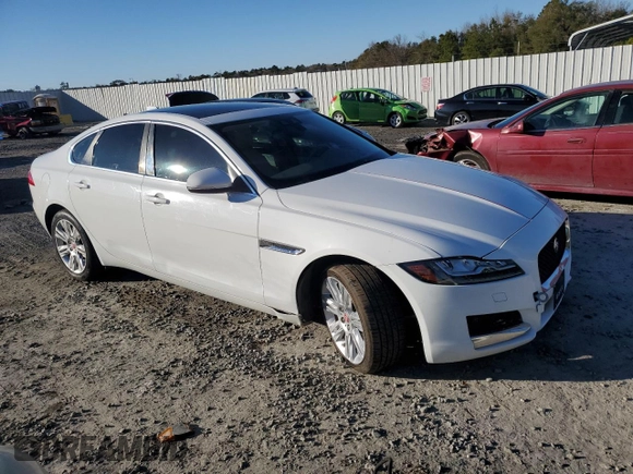 2017 Jaguar XF 35t Premium with VIN SAJBD4BV2HCY34165, listed as a Copart auction lot 42746035 with 128,364 mi miles and Clean title. Bid and sale history available at DreamBid. Image 4.