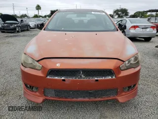 2009 Mitsubishi Lancer GTS z VIN JA3AU86W59U015875, wystawiony jako Copart lot #59764085 z przebiegiem 232 724 mil mil oraz Czysty tytuł • Clean title. Historia ofert i sprzedaży dostępna na DreamBid. Obrazek 5.