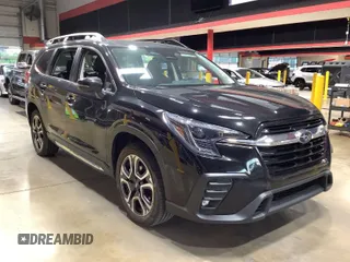 2023 Subaru Ascent Limited z VIN 4S4WMASD6P3450244, wystawiony jako IAAI lot #42097413 z przebiegiem 52 557 mil mil oraz . Historia ofert i sprzedaży dostępna na DreamBid. Obrazek 1.