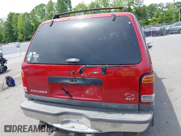 2000 Ford Explorer XLT z VIN 1FMZU73E7YZB60956, wystawiony jako IAAI lot #42218666 z przebiegiem 234 289 mil mil oraz . Historia ofert i sprzedaży dostępna na DreamBid. Obrazek 17.