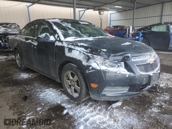 2012 Chevrolet Cruze 1FL with VIN 1G1PE5SC8C7104860, listed as a Copart auction lot 45136715 with 148,300 mi miles and Salvage Title. Bid and sale history available at DreamBid. Image 4.