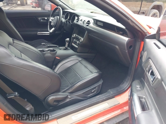 2015 Ford Mustang EcoBoost Premium с VIN 1FATP8UH8F5403071, выставлен на аукционе IAAI как лот 42065140 с пробегом 49 767 миль миль и . История ставок и продаж доступна на DreamBid. Изображение 5.