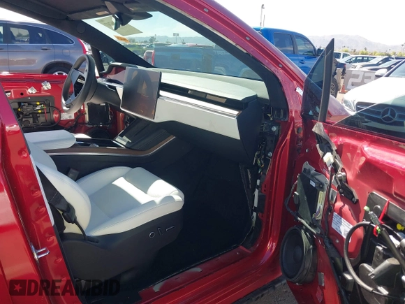 2023 Tesla Model X with VIN 7SAXCBE52PF416278, listed as a IAAI auction lot 42066747 with Not Provided miles and . Bid and sale history available at DreamBid. Image 5.