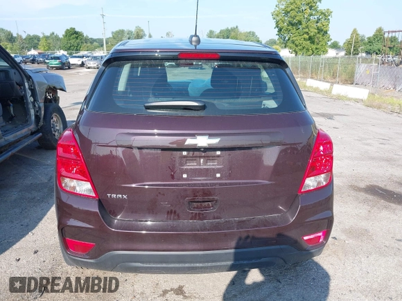 2020 Chevrolet Trax LS with VIN KL7CJKSB2LB352250, listed as a IAAI auction lot 40187405 with 49,543 mi miles and . Bid and sale history available at DreamBid. Image 17.