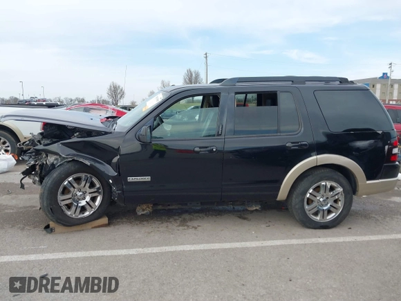 2008 Ford Explorer Eddie Bauer with VIN 1FMEU64E48UA79367, listed as a IAAI auction lot 41807919 with 211,458 mi miles. Bid and sale history available at carsss.com. Image 15.
