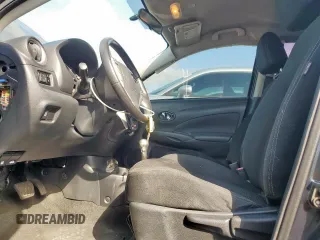 2017 Nissan Versa SV z VIN 3N1CN7AP2HL857375, wystawiony jako Copart lot #57678945 z przebiegiem 106 571 mil mil oraz Szkoda całkowita • Salvage title. Historia ofert i sprzedaży dostępna na DreamBid. Obrazek 7.