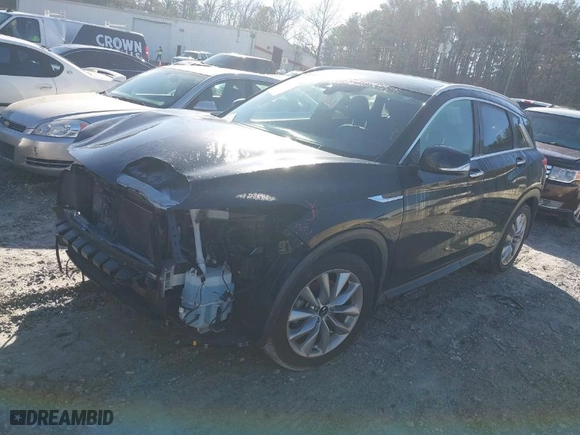 2021 Infiniti QX50 LUXE with VIN 3PCAJ5BA5MF114975, listed as a IAAI auction lot 41479978 with 57,368 mi miles. Bid and sale history available at carsss.com. Image 2.