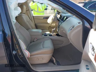 2014 Nissan Pathfinder SL z VIN 5N1AR2MM2EC701997, wystawiony jako IAAI lot #41984553 z przebiegiem 115 270 mil mil oraz . Historia ofert i sprzedaży dostępna na DreamBid. Obrazek 5.