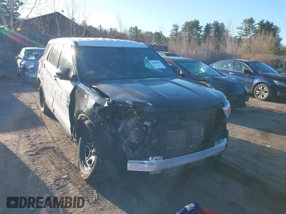 2022 Ford Police Interceptor Utility z VIN 1FM5K8AW6NNA11771, wystawiony jako IAAI lot #41888447 z przebiegiem 59 437 mil mil oraz . Historia ofert i sprzedaży dostępna na DreamBid. Obrazek 12.