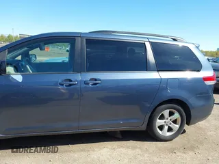 2014 Toyota Sienna LE AAS with VIN 5TDKK3DC4ES464647, listed as a IAAI auction lot 42132627 with 130,724 mi miles and . Bid and sale history available at DreamBid. Image 15.