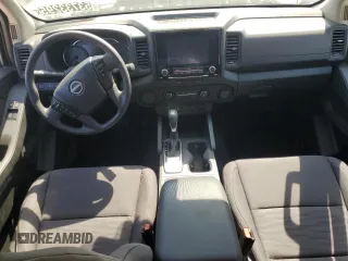 2024 Nissan Frontier S z VIN 1N6ED1CLXRN660176, wystawiony jako Copart lot #53733295 z przebiegiem 3 003 mil mil oraz Czysty tytuł • Clean title. Historia ofert i sprzedaży dostępna na DreamBid. Obrazek 8.