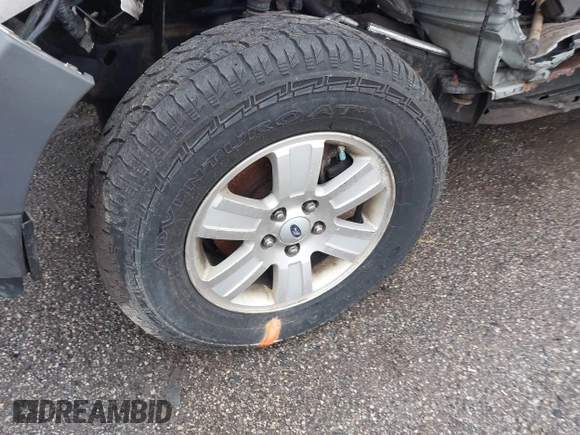 2006 Ford Explorer XLT with VIN 1FMEU73E86UA38132, listed as a IAAI auction lot 41974292 with Not Provided miles. Bid and sale history available at carsss.com. Image 11.