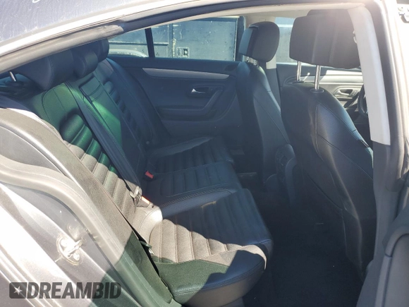2013 Volkswagen CC R-Line with VIN WVWBP7AN2DE501472, listed as a Copart auction lot 67165124 with 101,033 mi miles and Salvage Title. Bid and sale history available at DreamBid. Image 10.