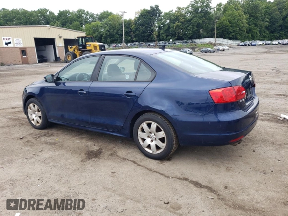 2011 Volkswagen Jetta SE z VIN 3VWDZ7AJ9BM012040, wystawiony jako Copart lot #66552264 z przebiegiem 171 529 mil mil oraz Czysty tytuł • Clean title. Historia ofert i sprzedaży dostępna na DreamBid. Obrazek 2.