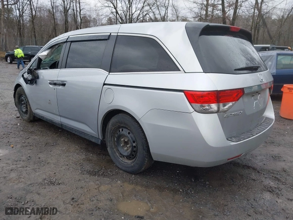 2015 Honda Odyssey LX with VIN 5FNRL5H26FB079654, listed as a IAAI auction lot 41983298 with 88,406 mi miles. Bid and sale history available at carsss.com. Image 3.