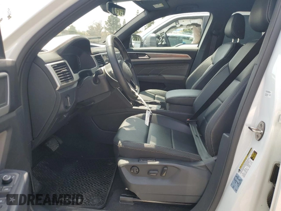 2021 Volkswagen Atlas SEL with VIN 1V2EE2CA1MC228616, listed as a Copart auction lot 54734225 with 46,369 mi miles and Salvage title. Bid and sale history available at DreamBid. Image 7.
