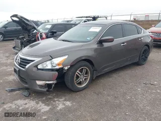 2013 Nissan Altima 2.5 SL with VIN 1N4AL3APXDC108144, listed as a IAAI auction lot 41910914 with 185,448 mi miles. Bid and sale history available at carsss.com. Image 2.