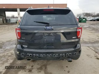 2019 Ford Explorer XLT z VIN 1FM5K8DH4KGA20515, wystawiony jako Copart lot #45555215 z przebiegiem 90 219 mil mil oraz Szkoda całkowita • Salvage title. Historia ofert i sprzedaży dostępna na DreamBid. Obrazek 6.