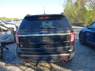 2015 Ford Explorer XLT with VIN 1FM5K7D82FGC02049, listed as a IAAI auction lot 42018044 with 114,237 mi miles and . Bid and sale history available at DreamBid. Image 16.