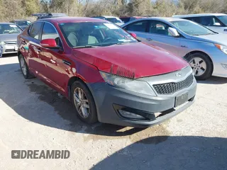 2013 Kia Optima LX with VIN 5XXGM4A70DG252227, listed as a IAAI auction lot 41808243 with 180,732 mi miles. Bid and sale history available at carsss.com. Image 1.